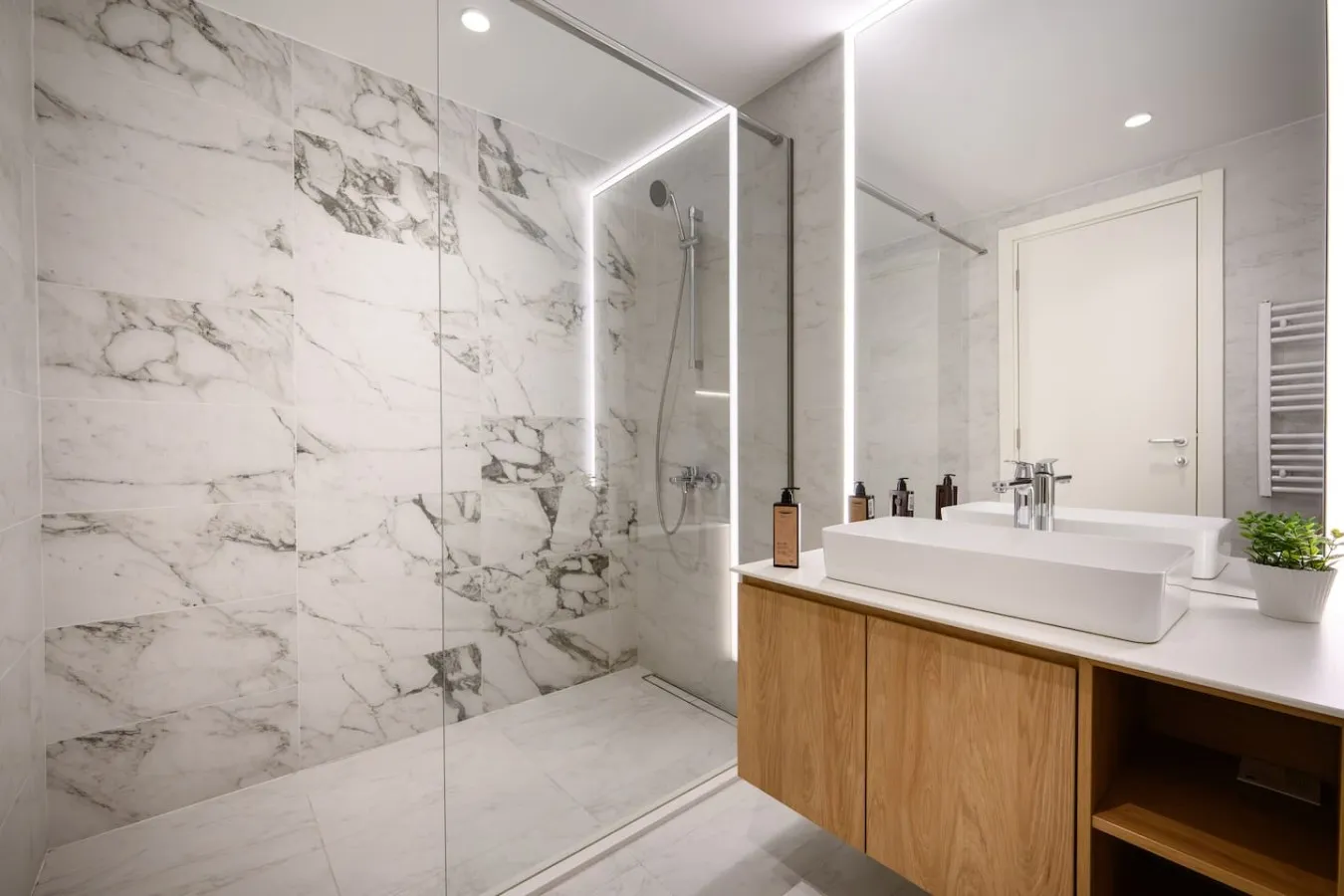 Aurora 401 Apartment – photo 7
