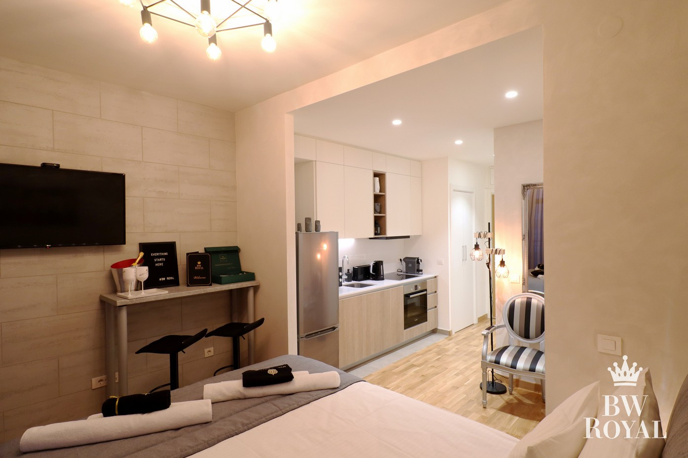 Apartment 105 – photo 00042